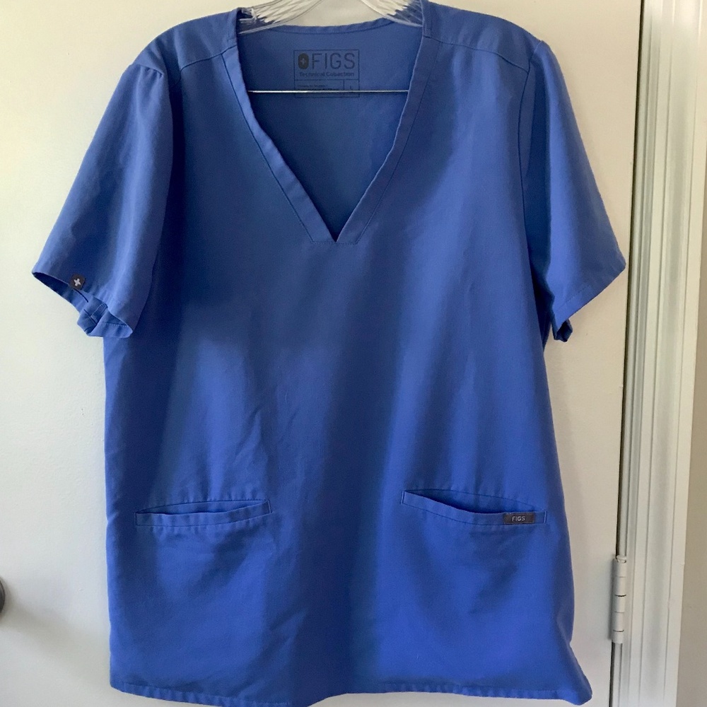 Figs Casma Three-Pocket Scrub Top